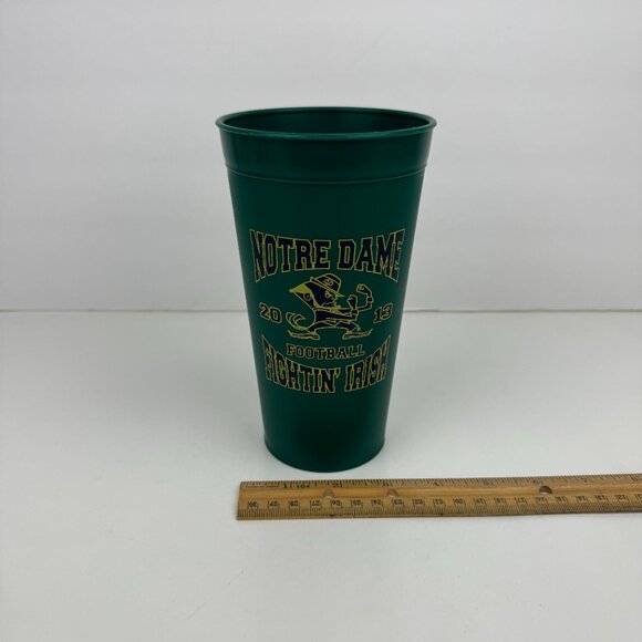 Plastic 2013 Green Notre Dame Football Fighting Irish Drinking Cup w Schedule - Picture 1 of 12